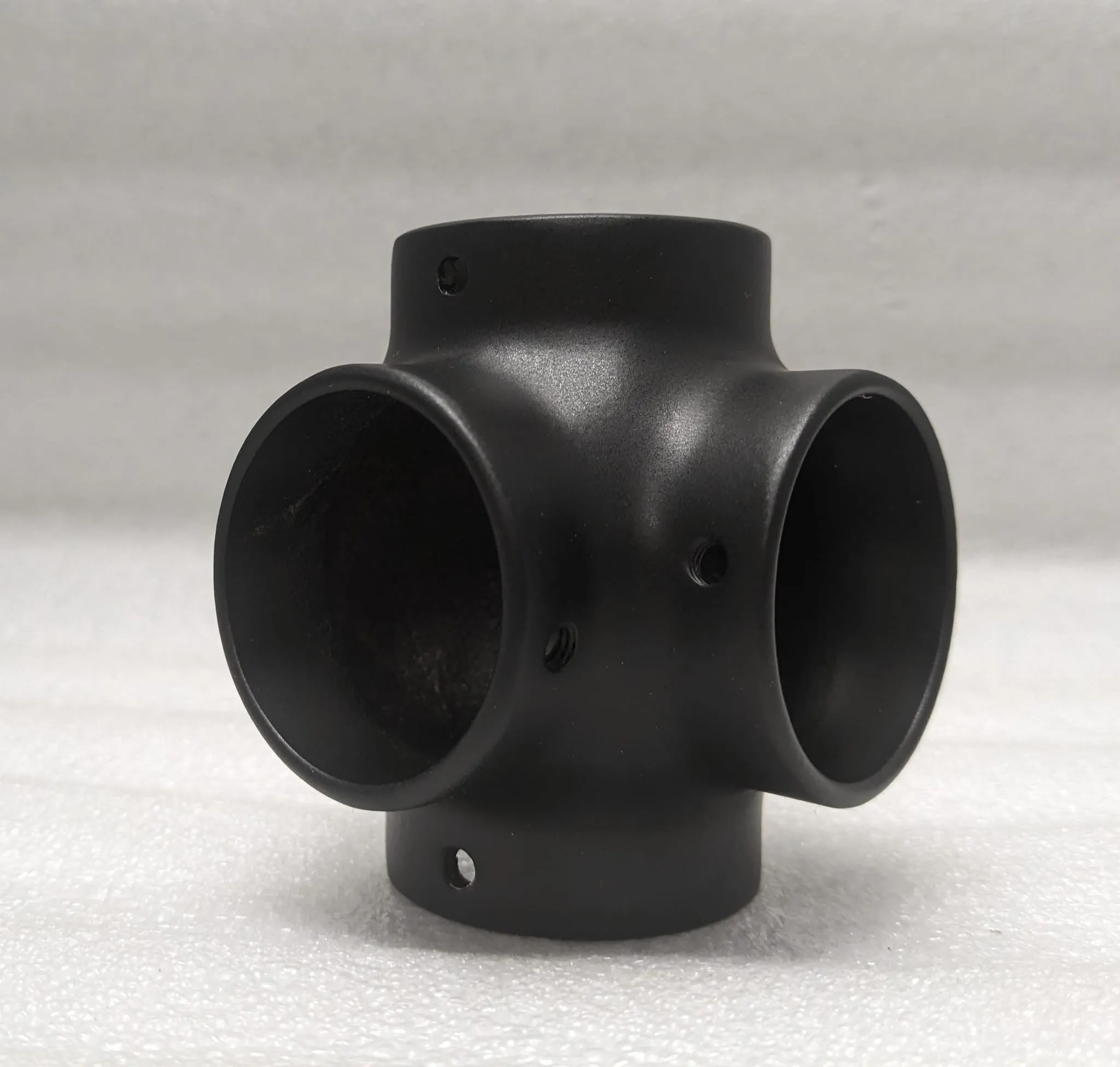 Ball Side Outlet Tee for 2" Tubing