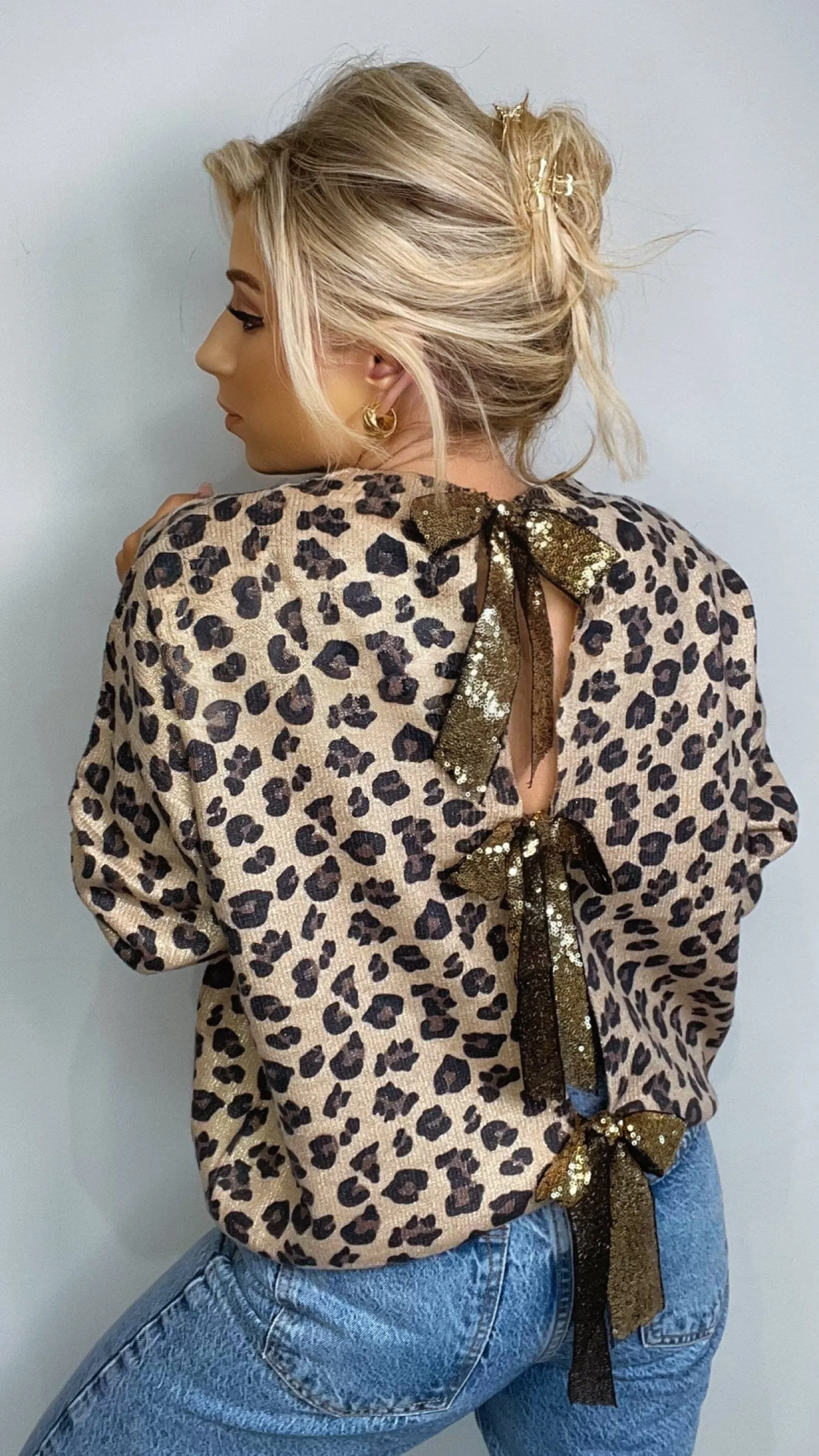 BOBBIE LEOPARD BOW JUMPER - BROWN