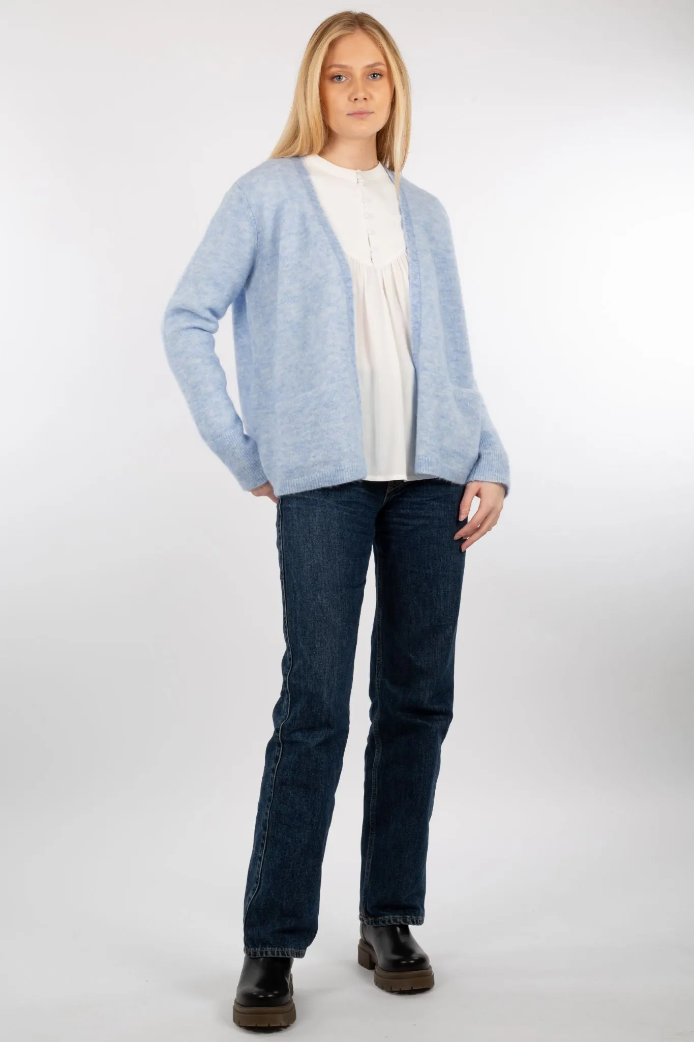 Brook Knit New Short Cardigan - Brunnera Blue