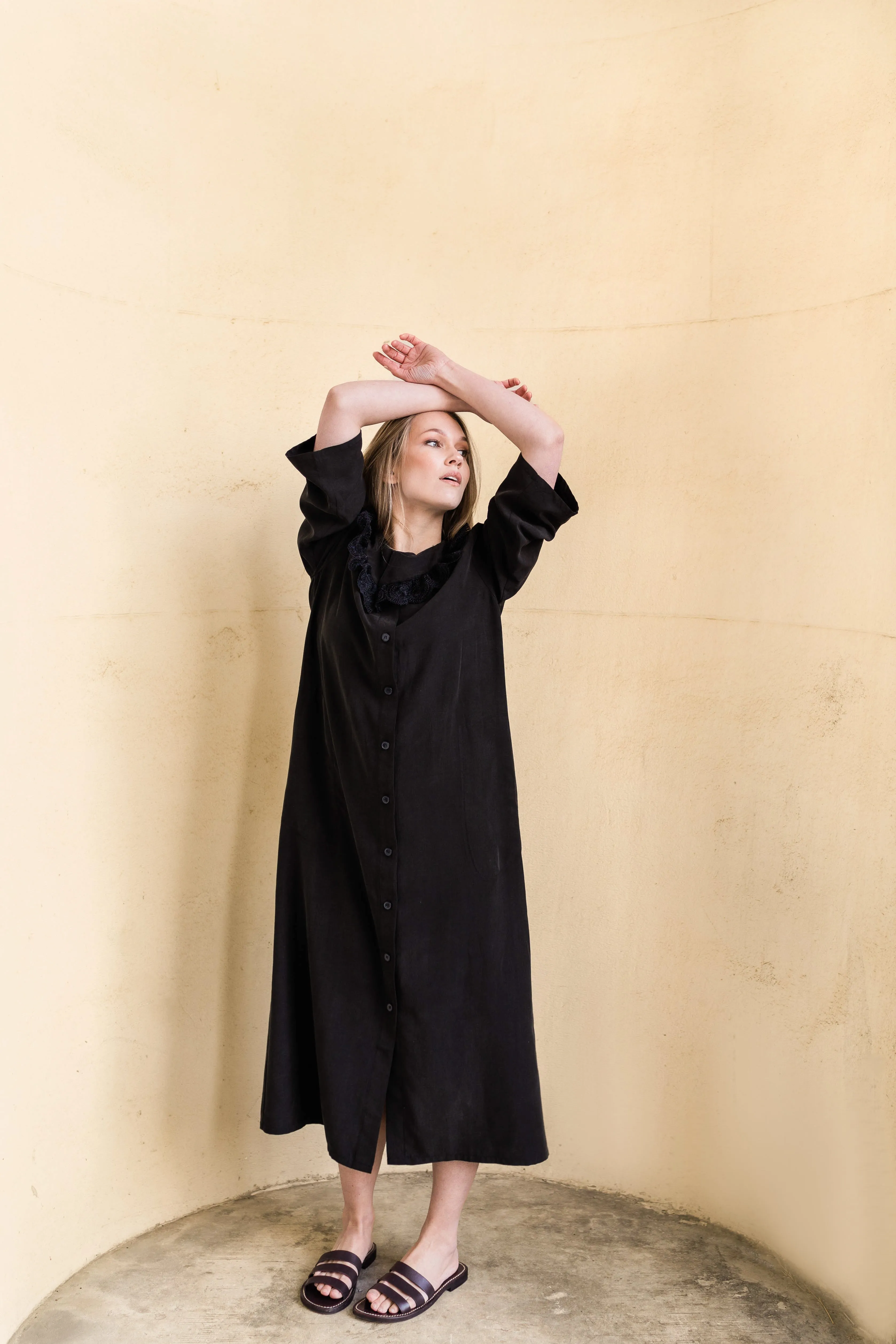 CLAY KAFTAN DRESS BLACK