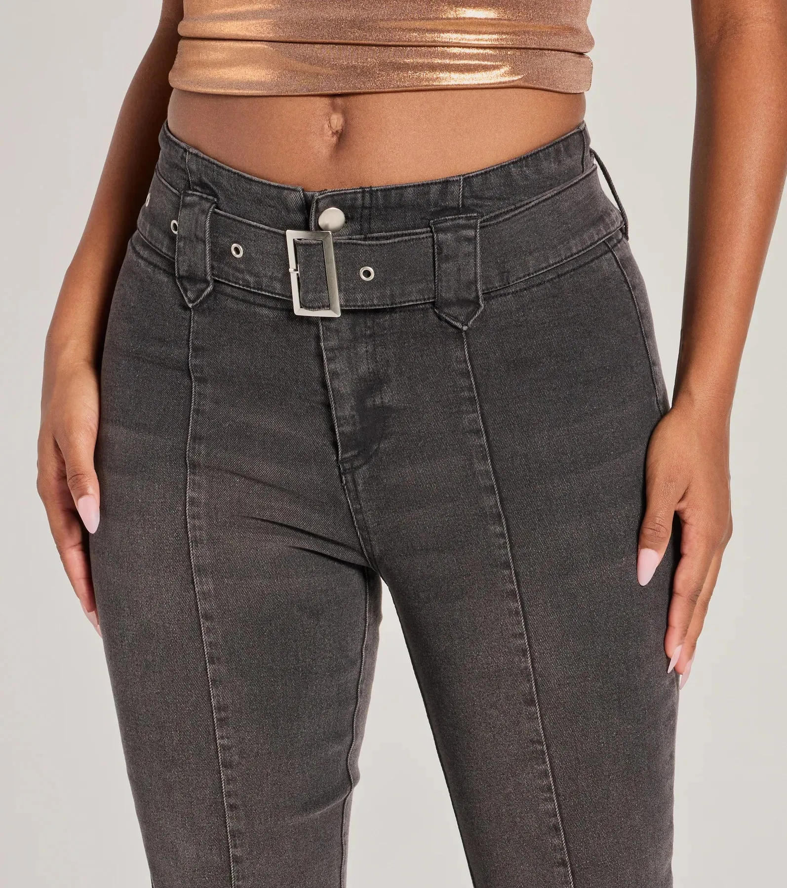 Cool-Girl Era Belted Flare-Leg Jeans