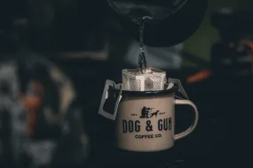 Dog & Gun Enamel Mug Sandy Taupe