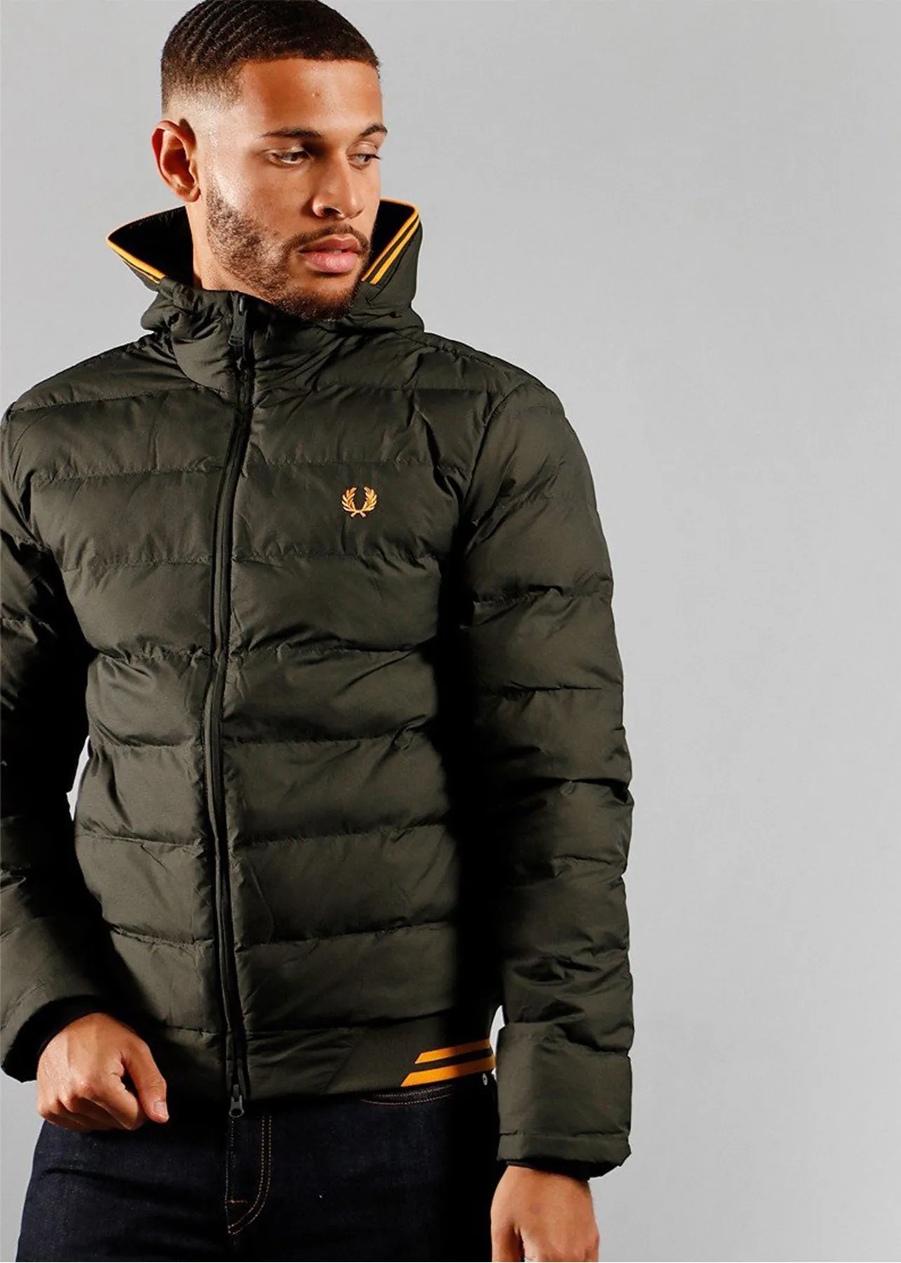 Hooded insulated jacket - hunting green