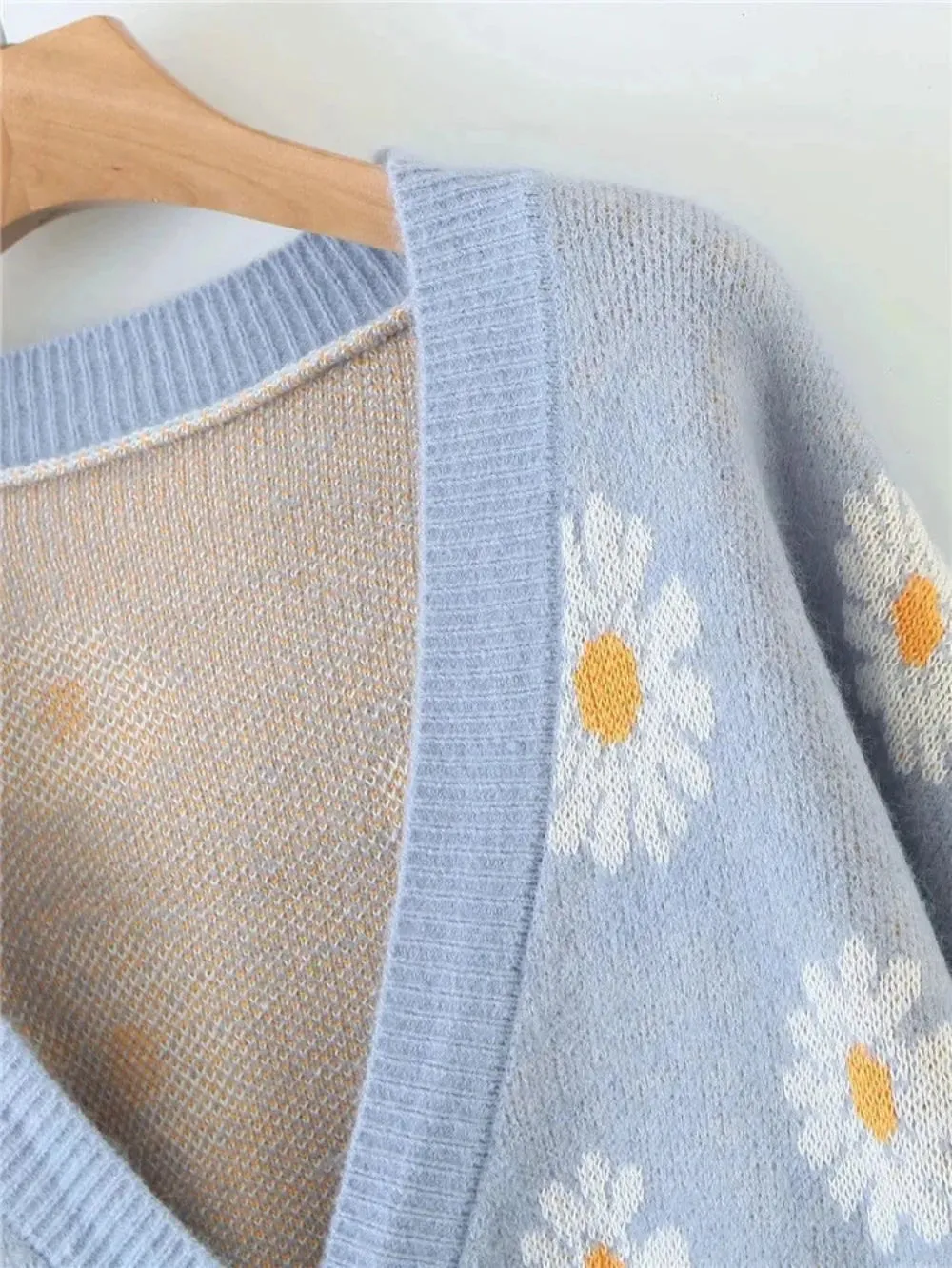 Little Daisy V-Neck Oversize Cardigan