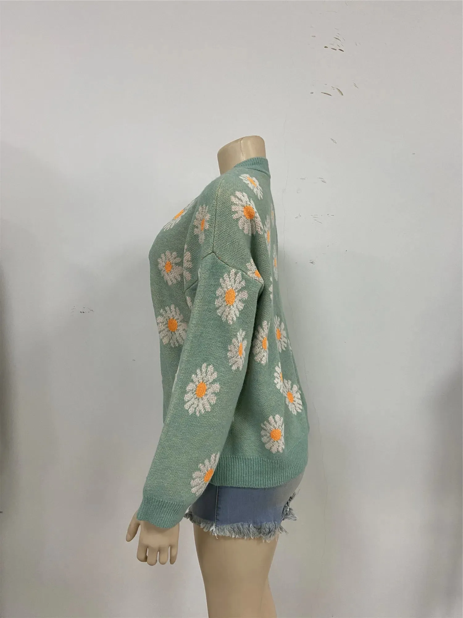 Little Daisy V-Neck Oversize Cardigan