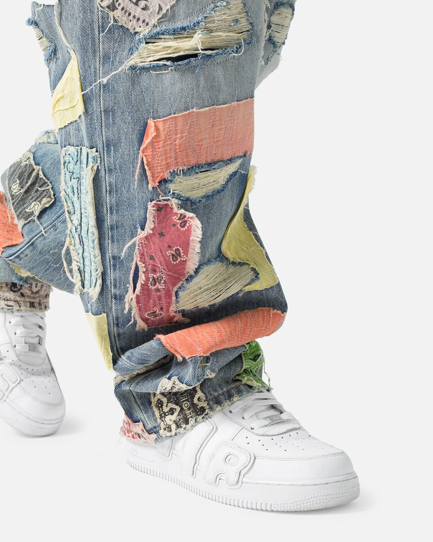 MNML Ultra Baggy Bandana Patch Denim Jeans Blue/Multi