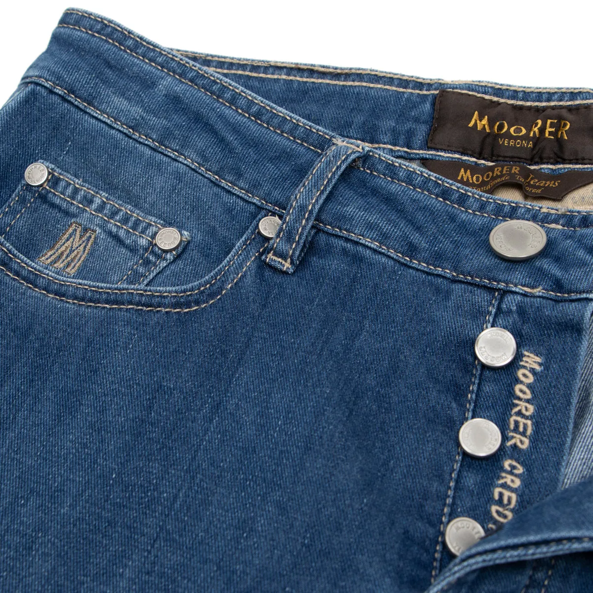 Moorer Mid-Wash Natural Indigo Slim Fit 'Credi' Denim Jeans