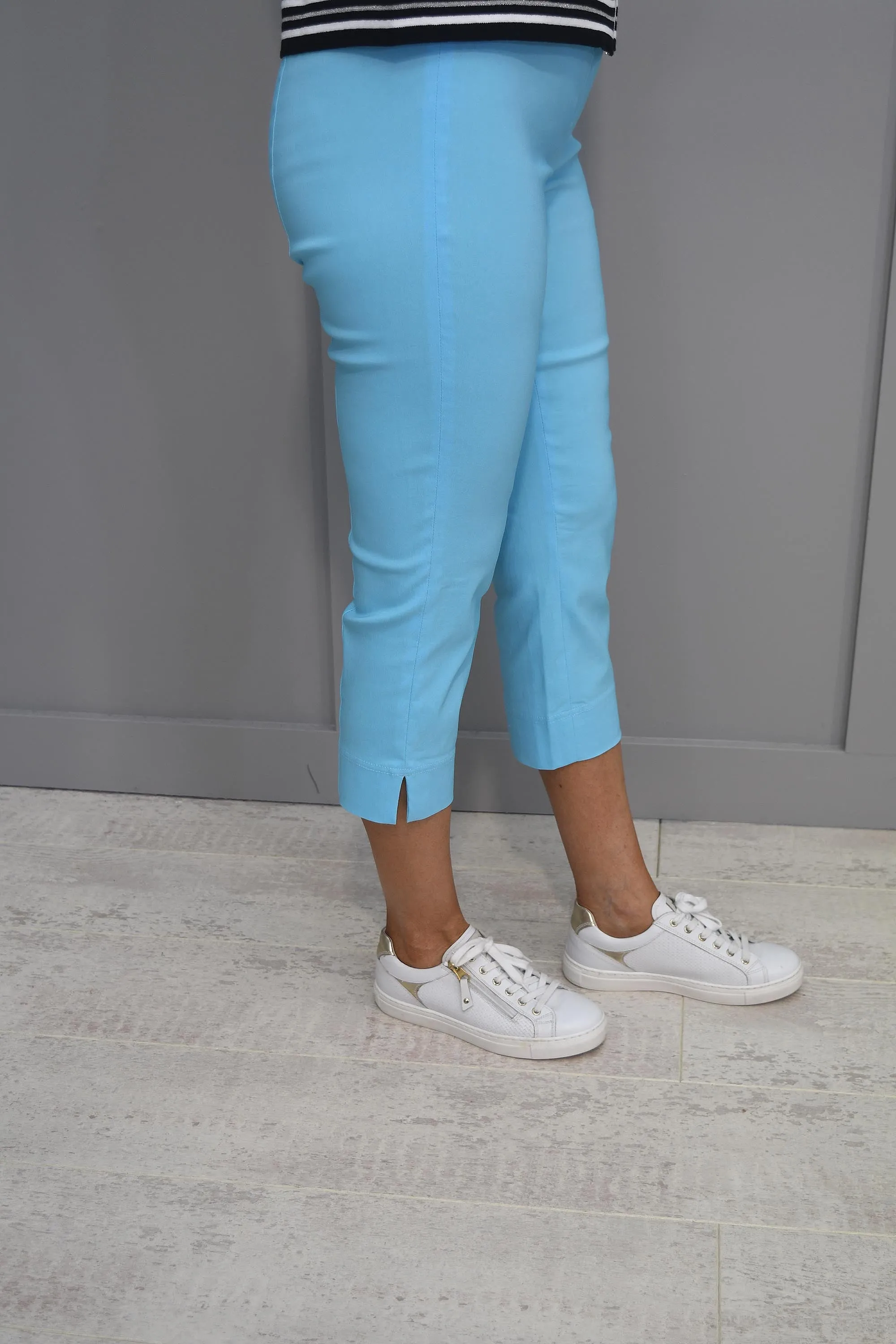 Robell Rose 07 Cropped Trousers Aqua Blue  - 51636 5499 750