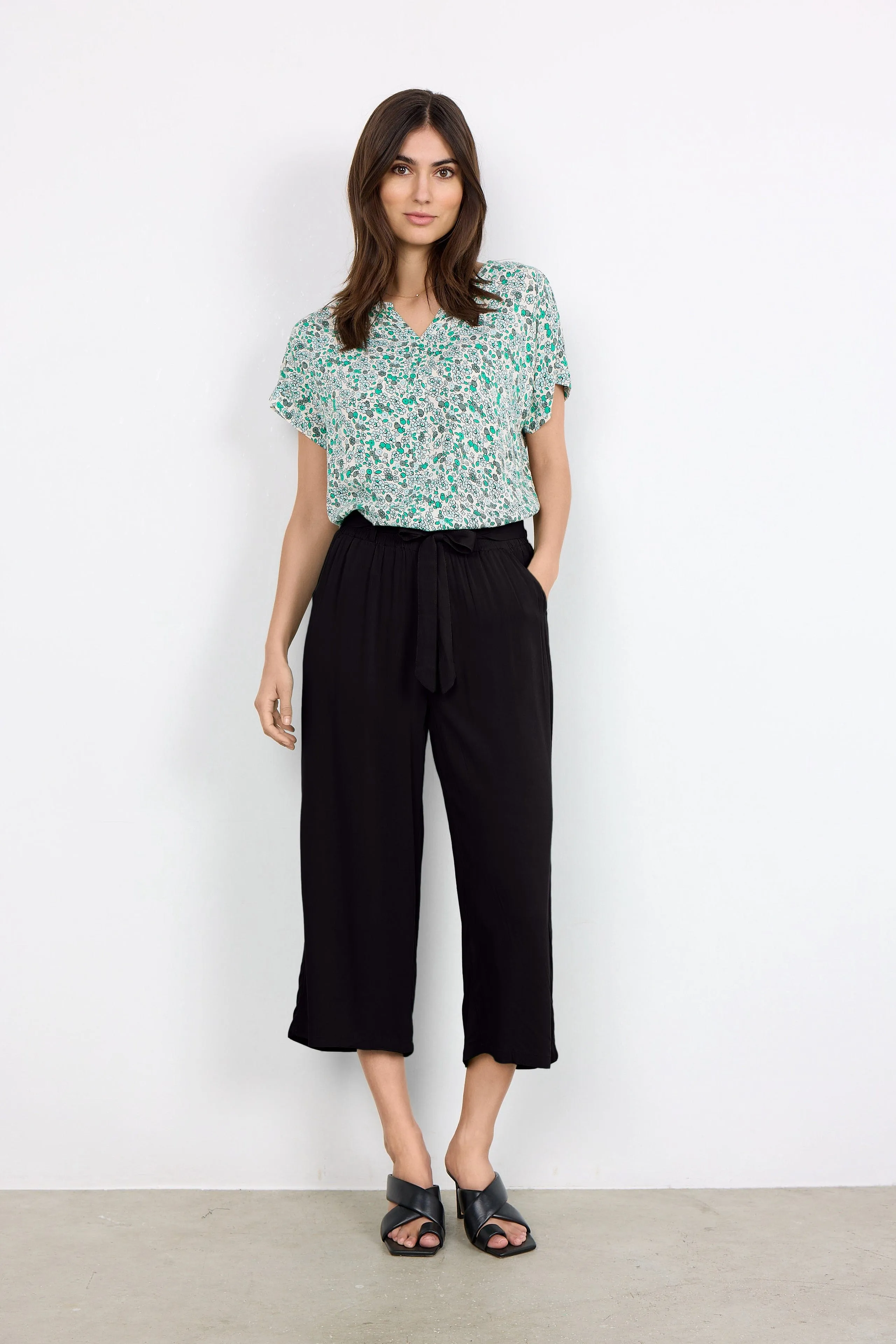 Soya Concept Cropped Trousers Black