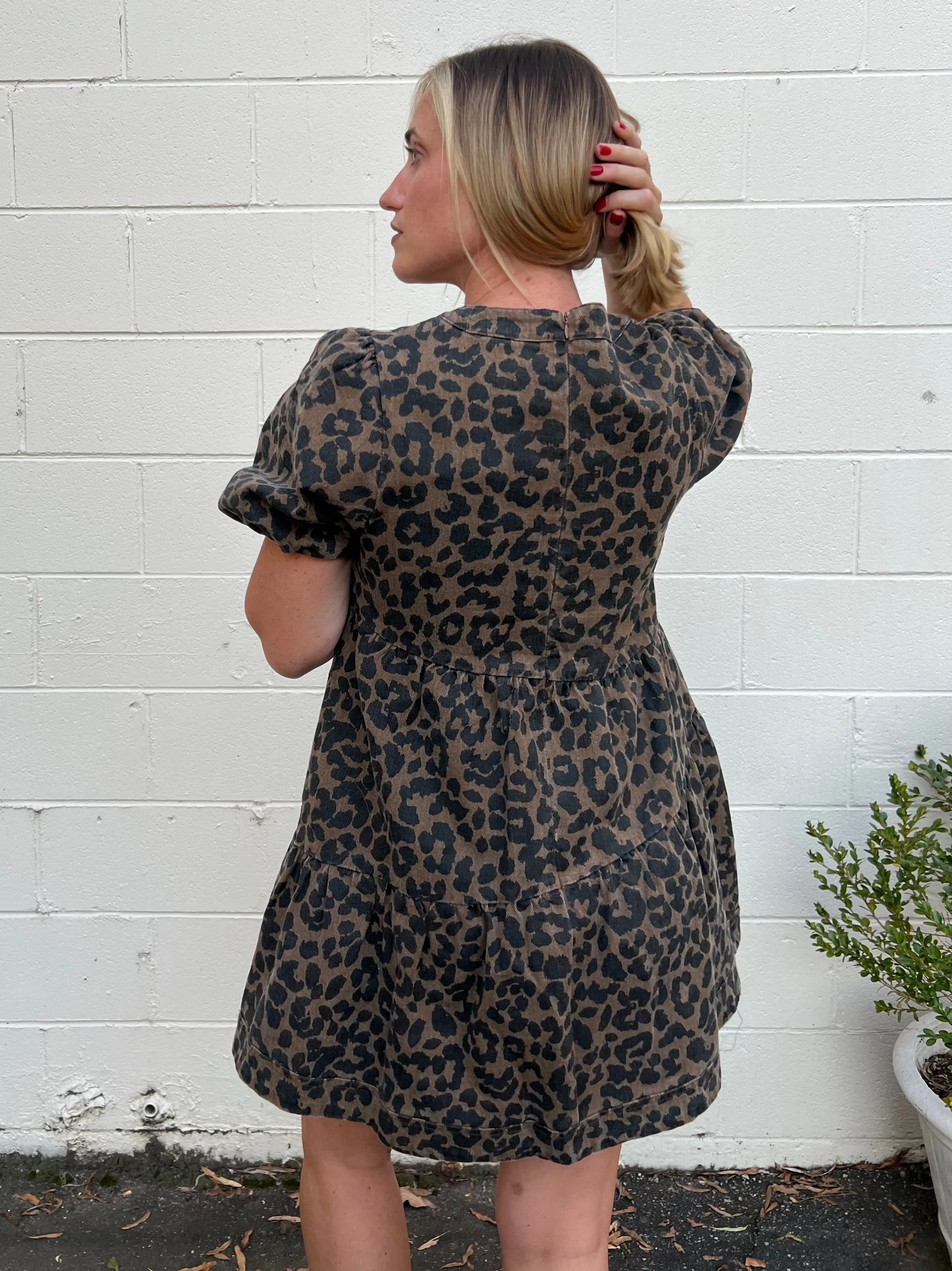 Take Control Short Sleeve Leopard Dress