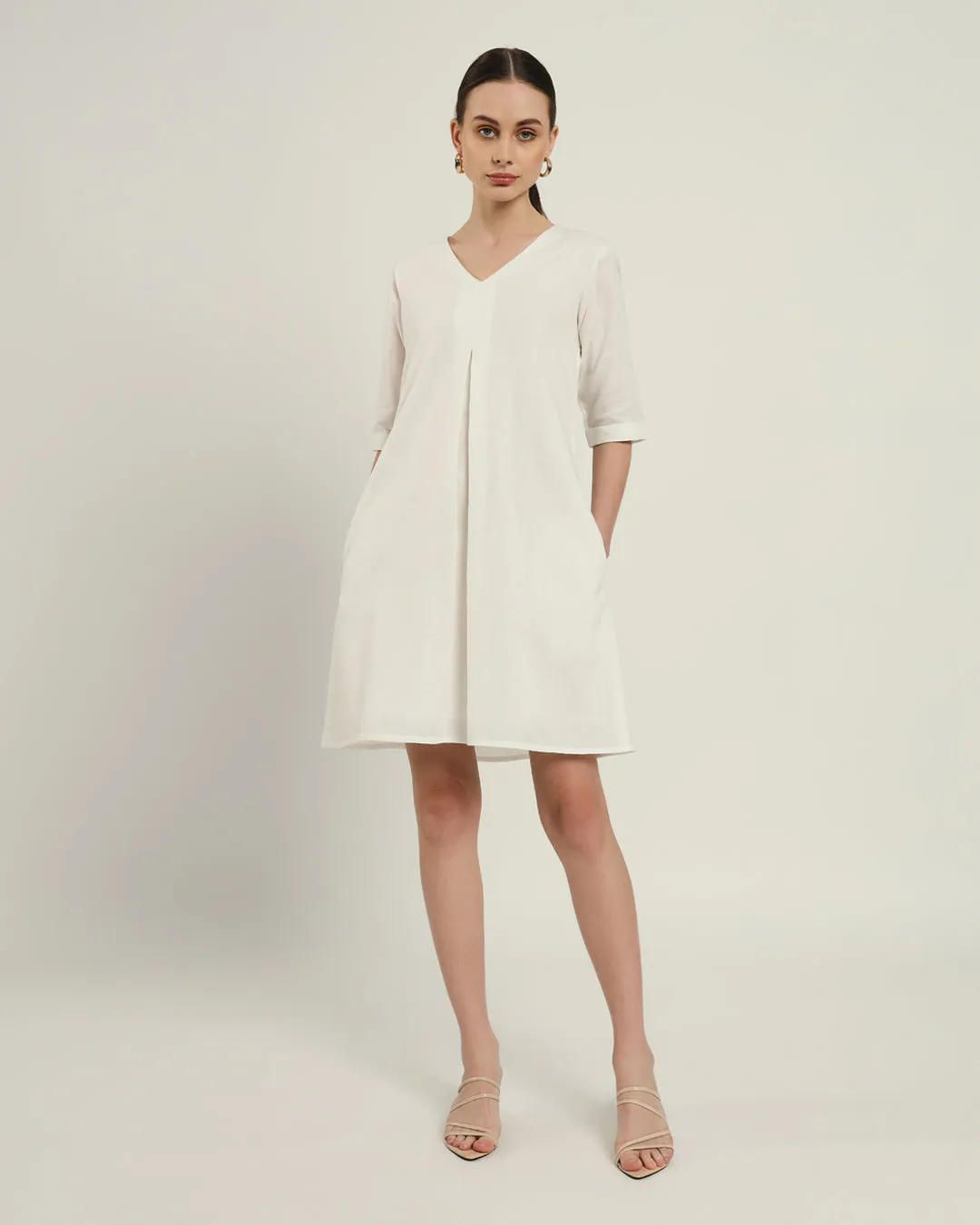 The Giza Daisy White Linen Dress