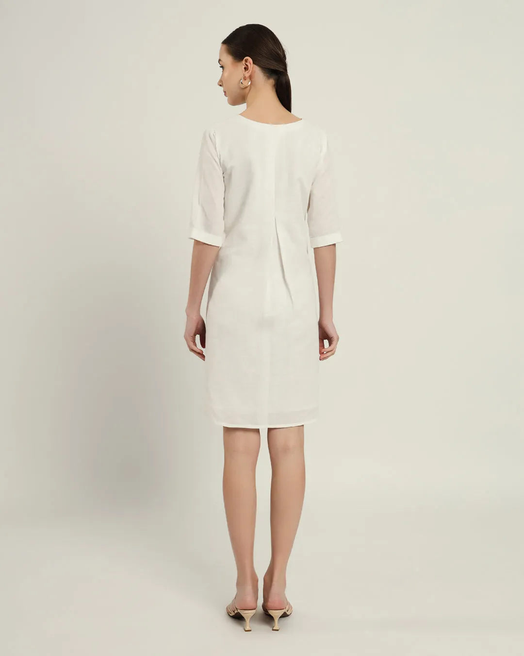 The Giza Daisy White Linen Dress