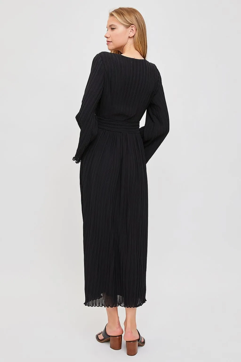 The Vivi Pleated Maxi Dress in Black